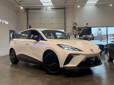 Hvid Brugt 2023 MG MG4 EV Hatchback | 129.799 kr. (God pris)