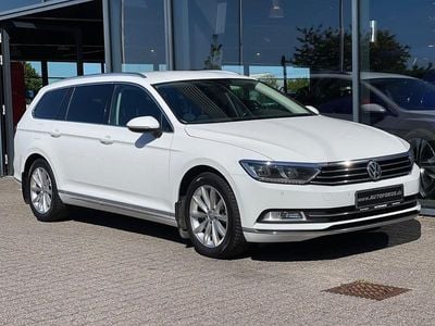 Hvid Brugt 2016 VW Passat Highline Stationcar | 139.700 kr. (God pris)