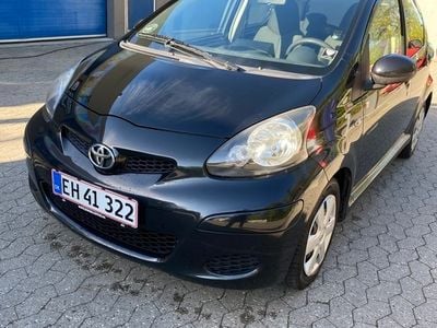 Sort Brugt 2010 Toyota Aygo Comfort Hatchback | 24.995 kr. (Fair pris)