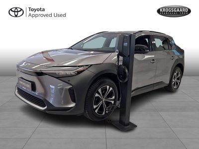 1l5 deep metal grey Brugt 2025 Toyota bZ4X Executive SUV | 344.900 kr. (Lidt for dyr)