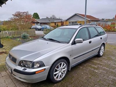 Brugt 2004 Volvo V40 Sedan | 15.000 kr.
