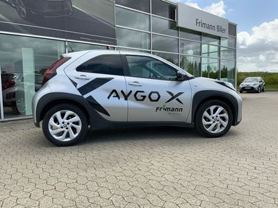 brugt Toyota Aygo X 1,0 VVT-I Active 72HK 5d A+