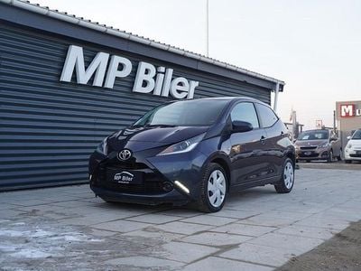 Blåmetal Brugt 2015 Toyota Aygo X-play Hatchback | 74.900 kr. (Fair pris)