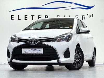 Hvid Brugt 2016 Toyota Yaris T2 Hatchback | 69.900 kr. (Fair pris)