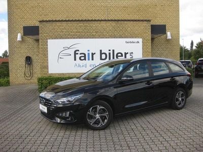 Sortmetal Brugt 2021 Hyundai i30 Essential Stationcar | 174.900 kr. (Fair pris)