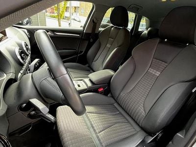 Hvid Brugt 2019 Audi A3 Sportback S-Line Hatchback | 175.000 kr. (God pris)