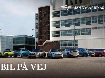 Grønmetal Brugt 2020 Mini Cooper Cabriolet Essential Cabriolet | 264.000 kr. (Lidt for dyr)