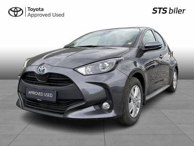 1g3 grey me. Brugt 2021 Toyota Yaris Active Hatchback | 199.995 kr. (Dyr)