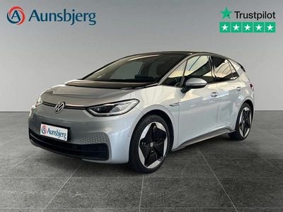 Scale silver metallic Brugt 2023 VW ID.3 Pro Performance Hatchback | 239.500 kr. (Dyr)