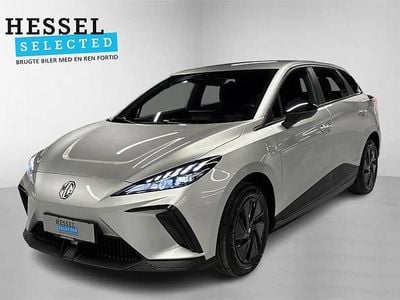 Brugt MG MG4 EV 125 kW (170 HK) 2023 Medal silver Hatchback