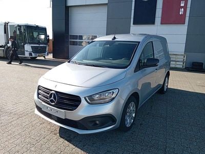 Farve: sølvmetal Brugt 2022 Mercedes Citan 110 | 124.820 kr.