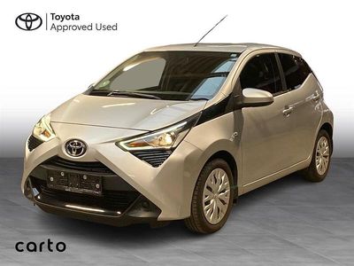 Brugt Toyota Aygo Connect Style 72 HK (52 kW) 2020 1e7 silver m.m. Hatchback