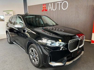 Sortmetal Brugt 2023 BMW iX1 xLine SUV | 369.900 kr. (Fair pris)