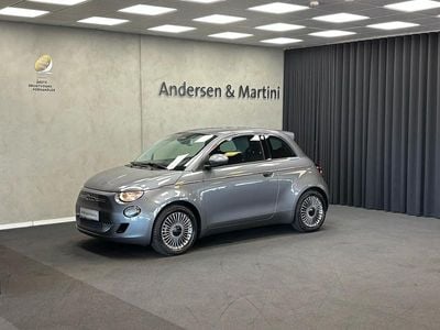 Sl[205]metalliclackierungm Brugt 2023 Fiat 500e Icon Hatchback | 148.800 kr. (Lidt for dyr)