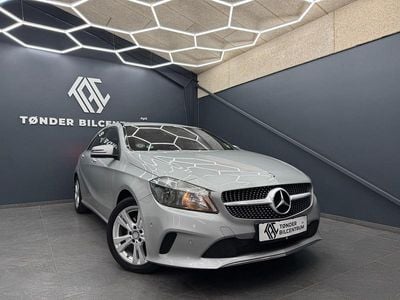Sølvmetal Brugt 2016 Mercedes A200 Urban Hatchback | 134.500 kr. (Lidt for dyr)