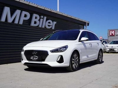 Hvid Brugt 2017 Hyundai i30 Premium Stationcar | 119.900 kr. (Fair pris)