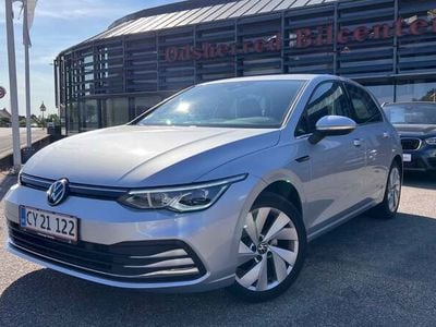 Sølvmetal Brugt 2020 VW Golf VIII Style Hatchback | 267.700 kr. (Lidt for dyr)