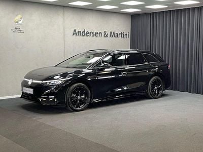 Grenadillablack Ny 2025 VW ID.7 Pro Stationcar | 499.990 kr. (Lidt for dyr)