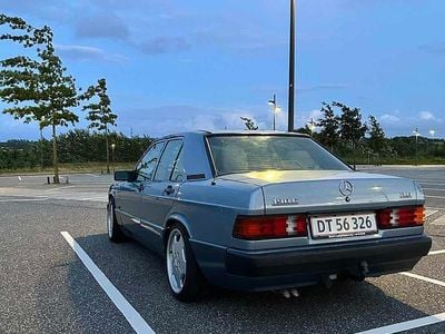 Blå Brugt 1989 Mercedes 190 | 114.900 kr.