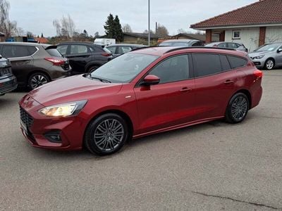 Bordeauxmetal Brugt 2018 Ford Focus ST-Line Stationcar | 126.900 kr. (Lidt for dyr)
