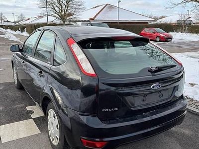 Brugt Ford Focus 101 HK (74 kW) 2010 Hatchback