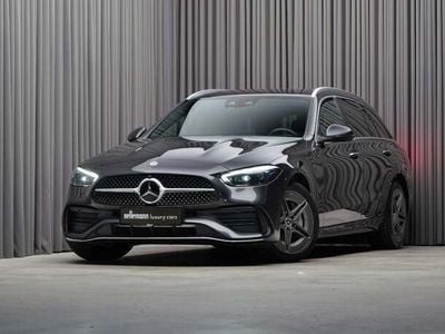 Gråmetal Brugt 2022 Mercedes C300e AMG line Stationcar | 465.000 kr. (Lidt for dyr)