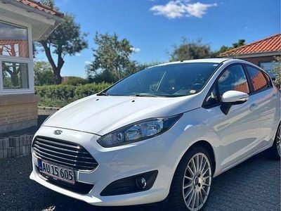 Hvid Brugt 2013 Ford Fiesta Hatchback | 55.000 kr. (Fair pris)