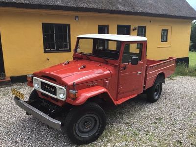 brugt Toyota Land Cruiser FJ45 4.2 Pick Up
