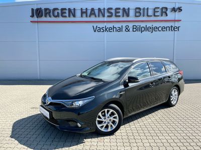 brugt Toyota Auris Touring Sports 1,8 Hybrid H2 Comfort 136HK Stc Aut.