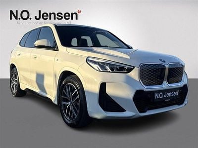 Hvid Brugt 2025 BMW iX1 M Sport SUV | 349.900 kr. (Lidt for dyr)