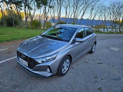 Grå Brugt 2022 Hyundai i20 Essential Hatchback | 125.000 kr. (Super pris)