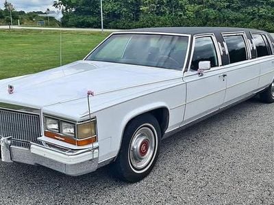 Brugt 1988 Cadillac Fleetwood Brougham Stationcar | 125.000 kr.