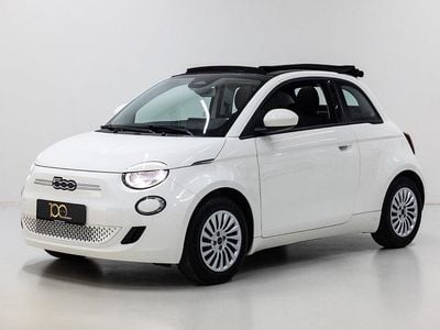 Farve: hvid Brugt 2023 Fiat 500e Icon Cabriolet | 144.900 kr. (Fair pris)