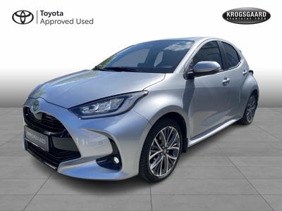Brugt 2024 Toyota Yaris Hybrid Executive Hatchback | 259.900 kr.