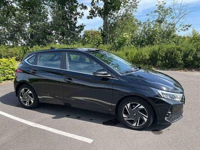 Farve ……………………………………………………………………. sortmetal Brugt 2021 Hyundai i20 Advanced | 134.280 kr. (Super pris)