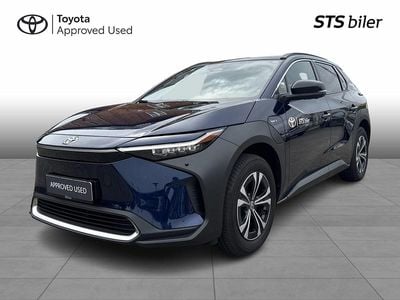 8s6 pacific blue Brugt 2025 Toyota bZ4X Executive SUV | 344.900 kr.