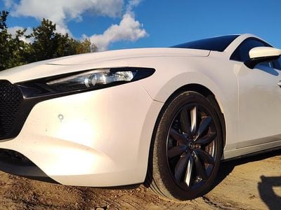 Hvid Brugt 2019 Mazda 3 Sky Hatchback | 169.600 kr. (Dyr)