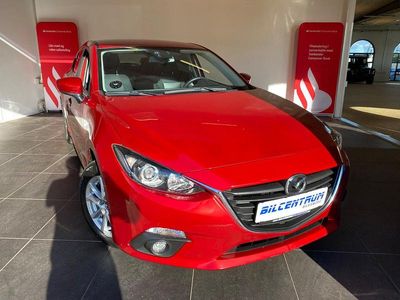 Rødmetal Brugt 2015 Mazda 3 Vision Hatchback | 109.900 kr. (Lidt for dyr)