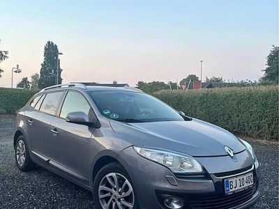 Grå Brugt 2012 Renault Mégane GrandTour Stationcar | 27.000 kr.