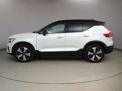 Hvidmetal Brugt 2024 Volvo XC40 Core SUV | 269.900 kr. (Fair pris)