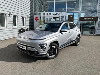 Shimmering silver metallic Brugt 2025 Hyundai Kona Essential SUV | 234.900 kr. (Dyr)