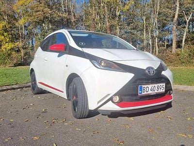 Hvid Brugt 2014 Toyota Aygo Hatchback | 65.000 kr. (Fair pris)