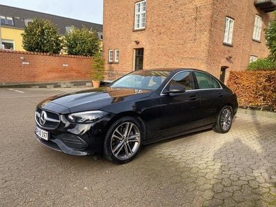 Sortmetal Brugt 2023 Mercedes C200 Advantage Sedan | 414.900 kr. (Fair pris)