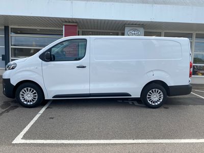 brugt Toyota Proace Long 2,0 D Comfort Master 144HK Van 8g Aut.