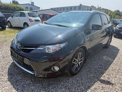 Toyota Auris Hybrid
