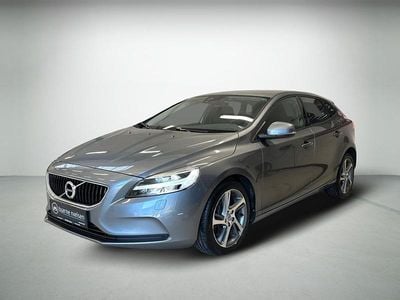 Koksmetal Brugt 2016 Volvo V40 Momentum Stationcar | 154.900 kr.