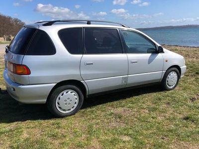brugt Toyota Sportsvan Picnic 2,2TD 5d
