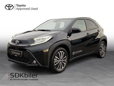 209 night sky black Brugt 2025 Toyota Aygo X Active SUV | 159.900 kr.