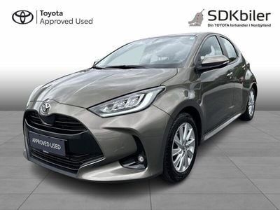 Oxide bronze gråmetal Brugt 2022 Toyota Yaris Active Hatchback | 179.900 kr. (Lidt for dyr)
