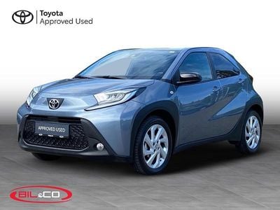 Celestite grey Brugt 2024 Toyota Aygo Active Hatchback | 149.900 kr. (Fair pris)